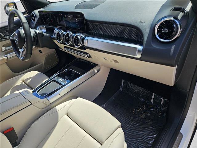 Used 2026 Mercedes-Benz GLB 250 image 20