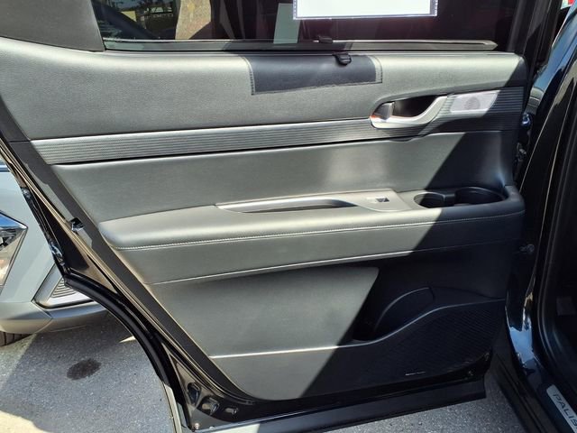 Used 2023 Hyundai Palisade Limited FWD image 8