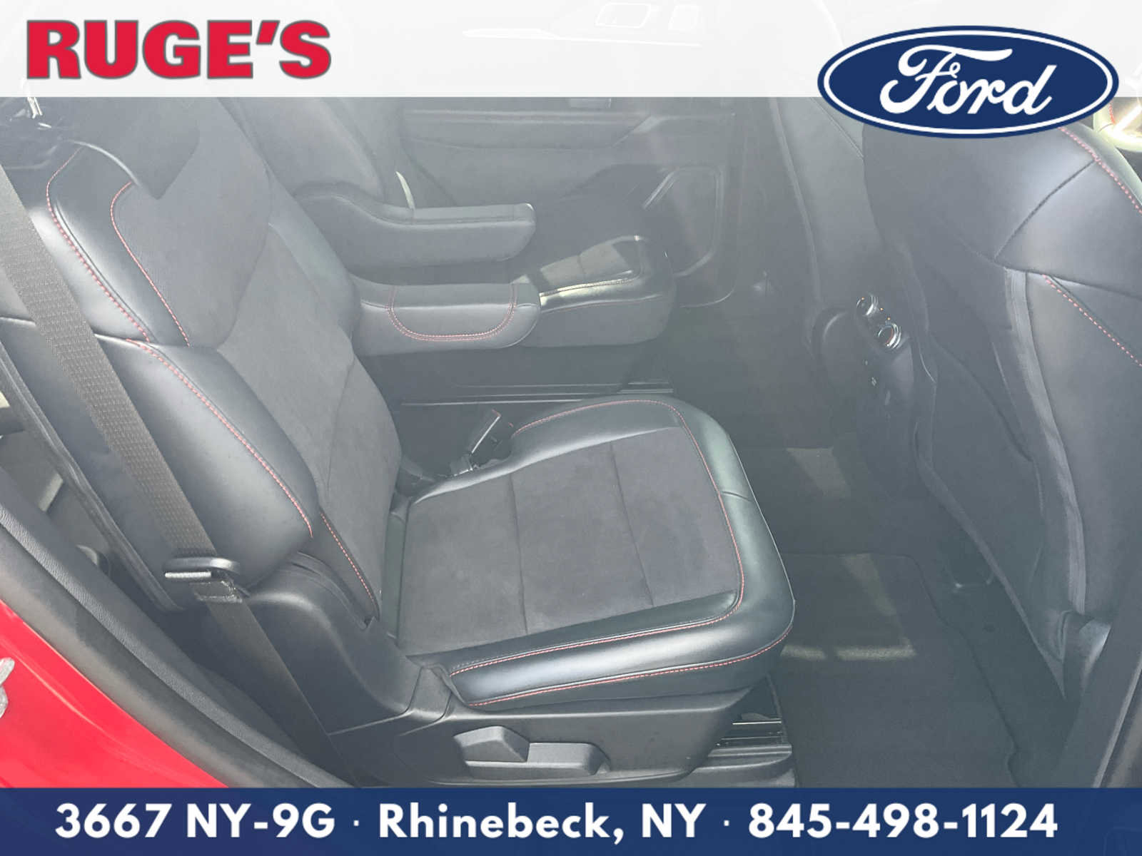 Used 2025 Ford Explorer ST image 12