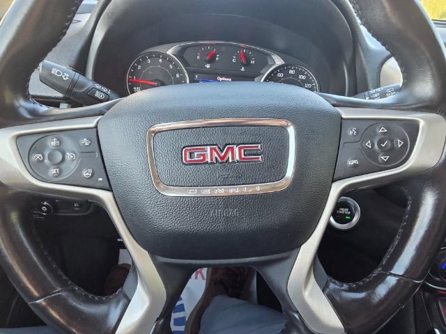 Used 2020 GMC Terrain Denali w/ Denali Premium Package AWD/4WD image 10