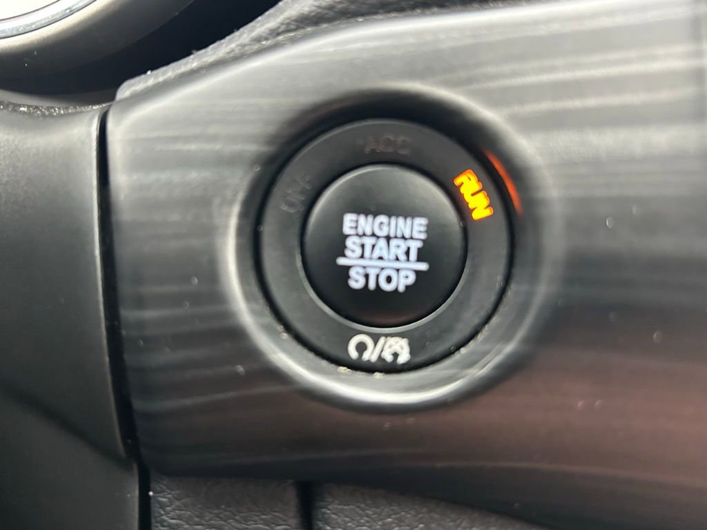 Used 2022 Jeep Grand Cherokee Laredo X image 23