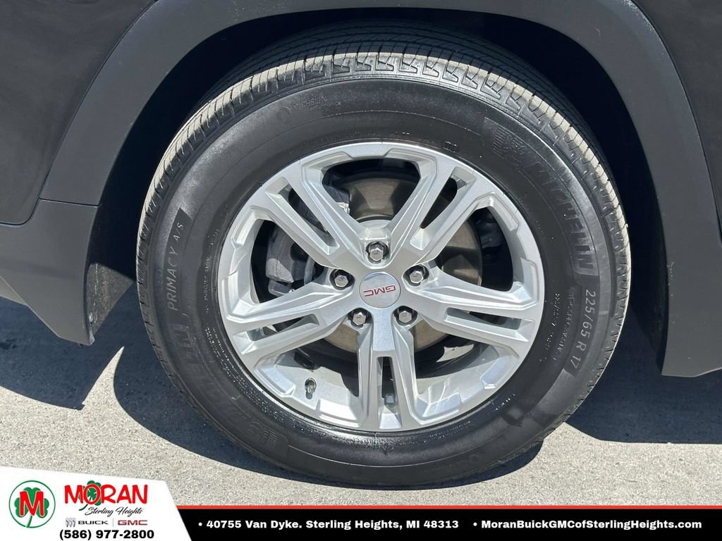 Used 2023 GMC Terrain SLE w/ Driver Convenience Package FWD image 9