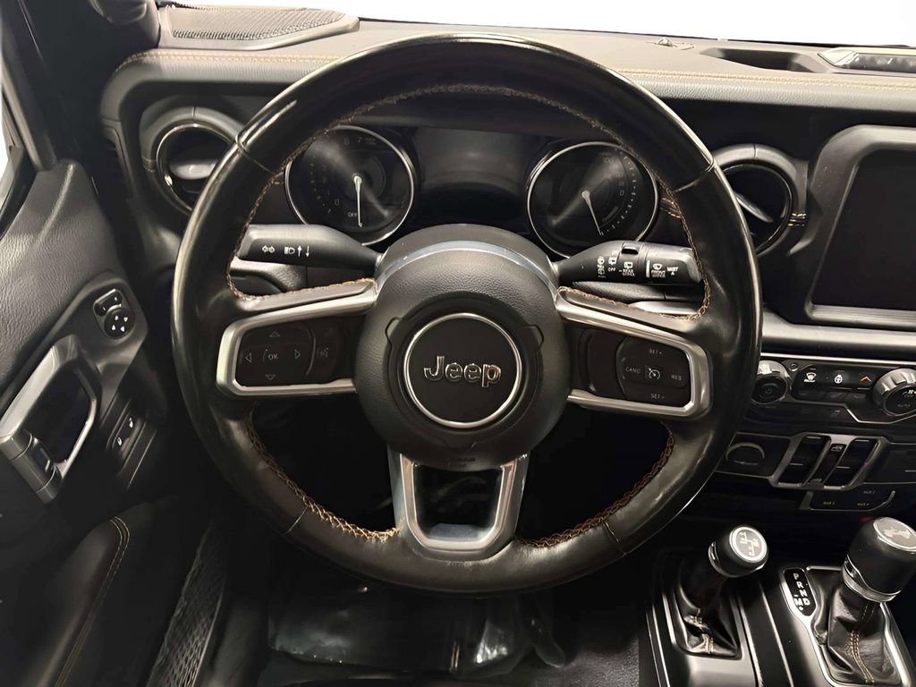 Used 2022 Jeep Wrangler Unlimited Sahara AWD/4WD image 17
