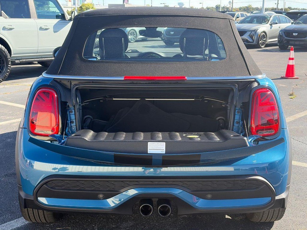 Used 2024 MINI Cooper S FWD image 6