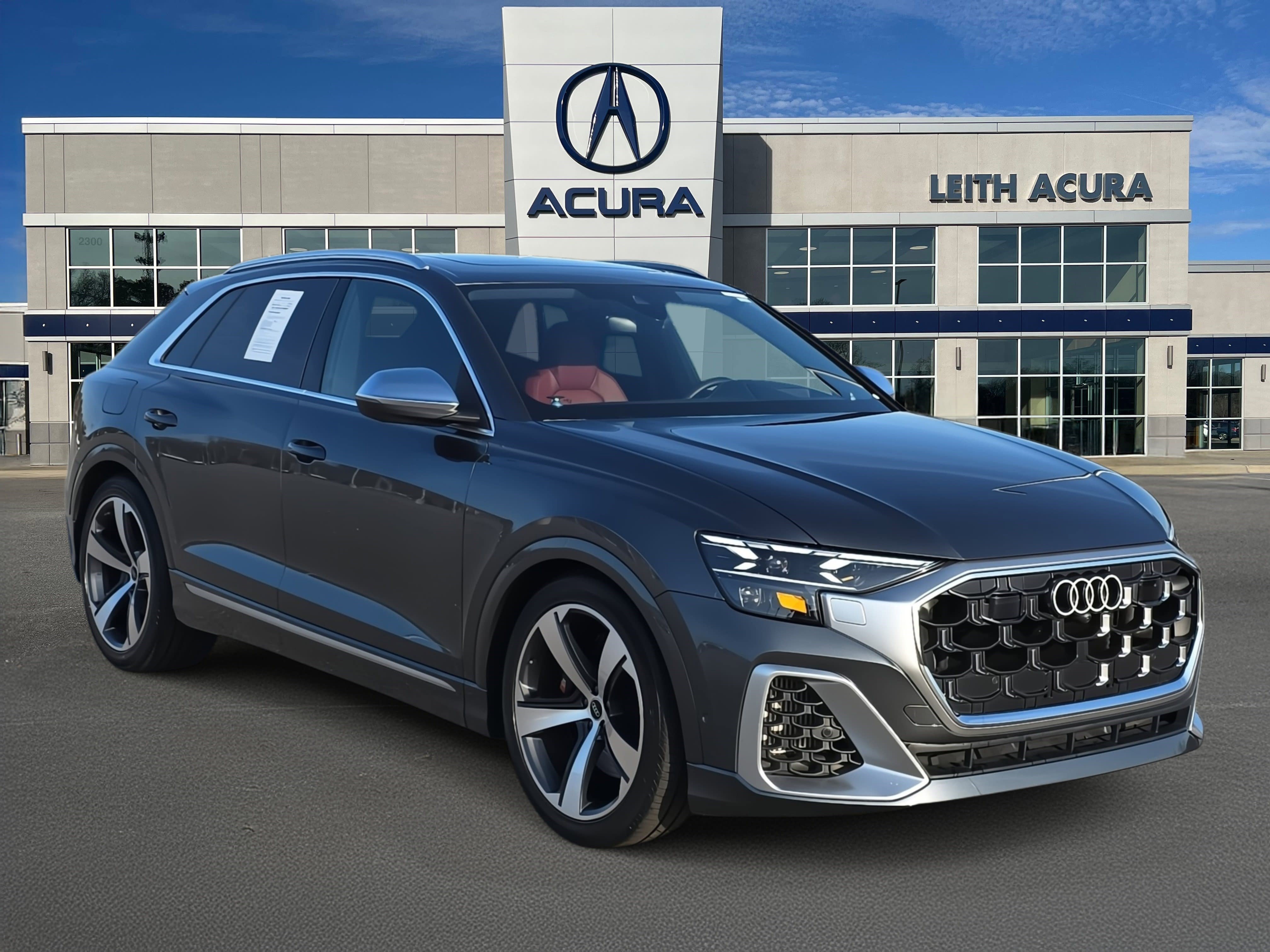 Used 2024 Audi SQ8 Prestige w/ Prestige Package