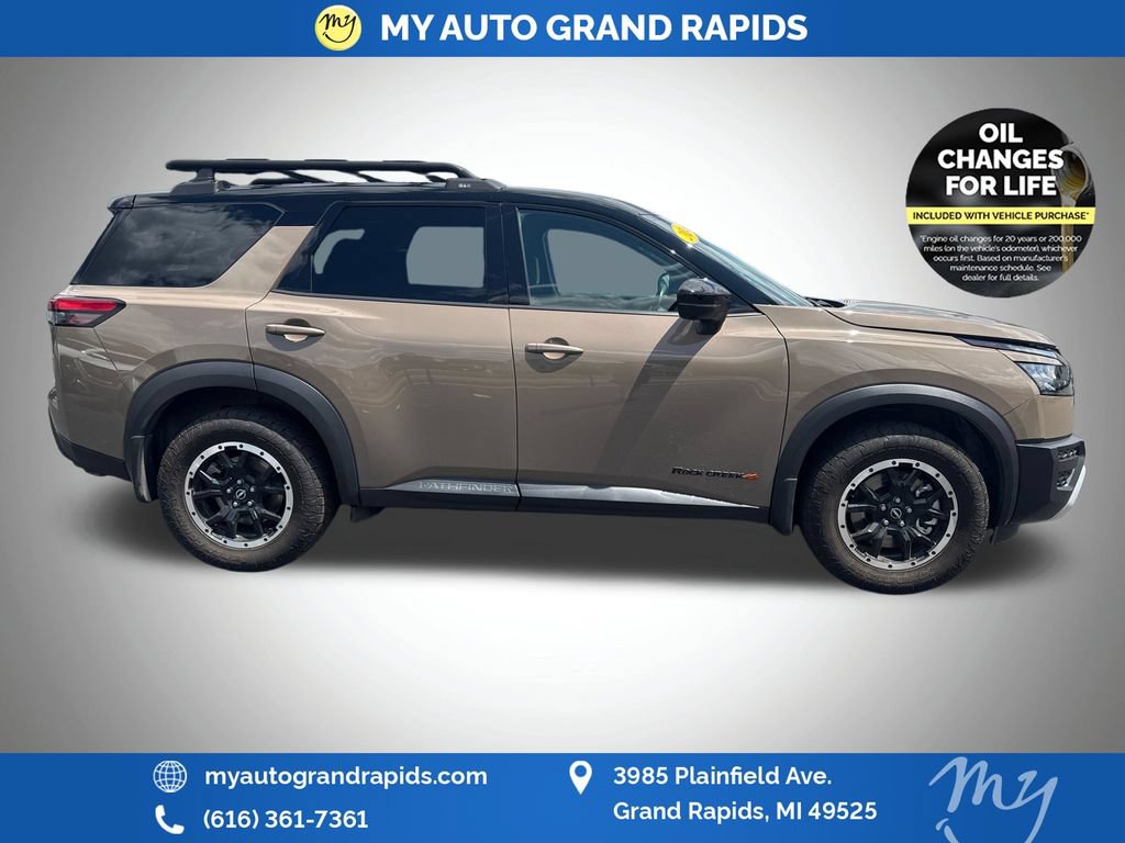 Used 2024 Nissan Pathfinder Rock Creek AWD/4WD image 8