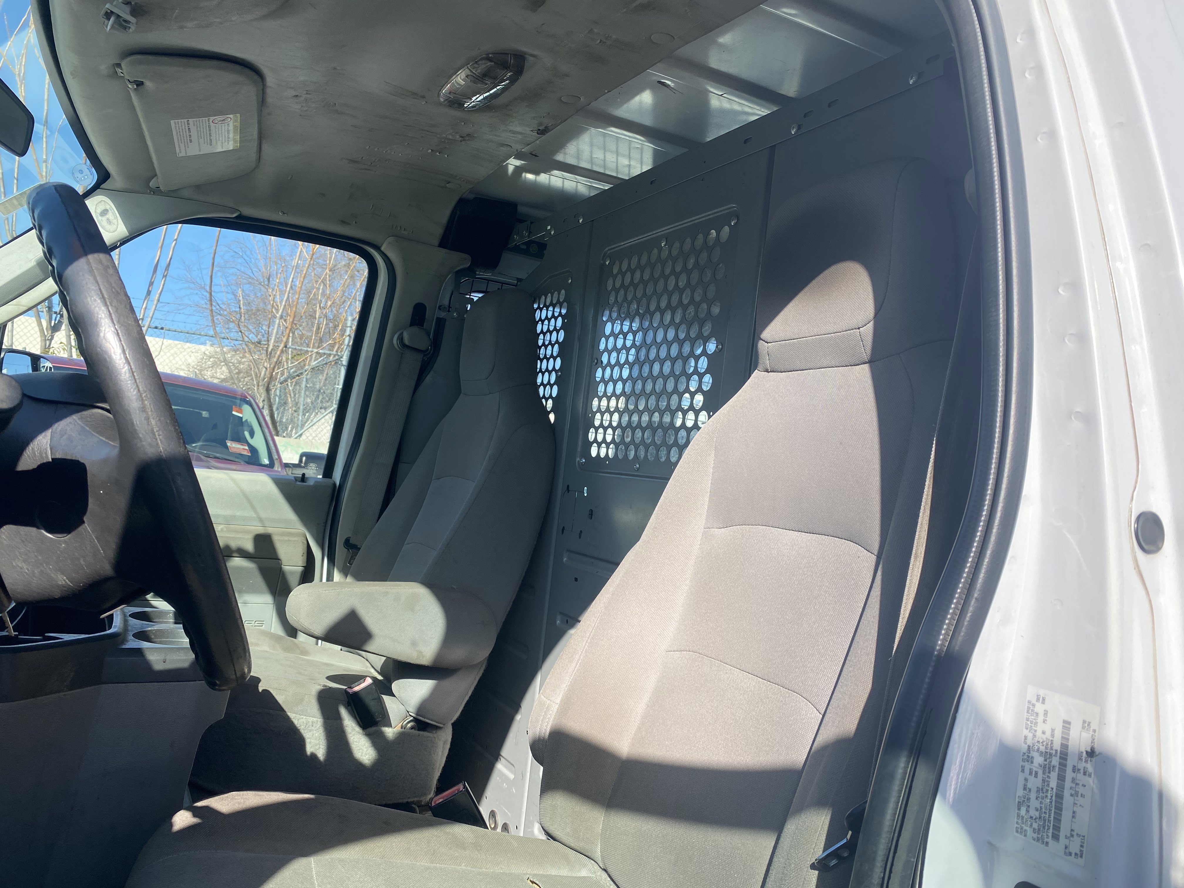 Used 2014 Ford E-250 and Econoline 250 w/ Power Group image 13