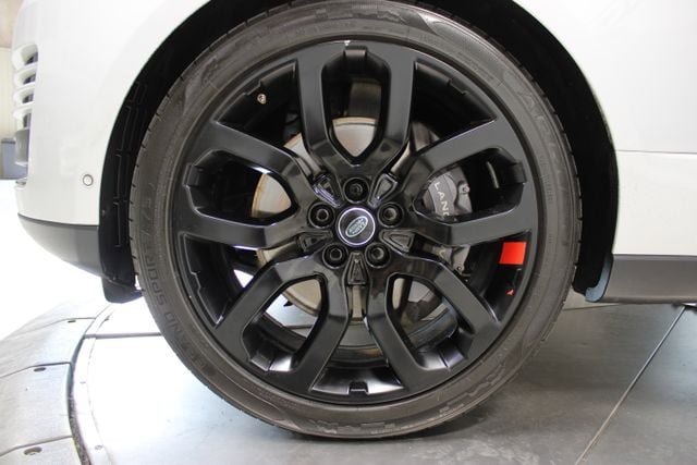 Used 2020 Land Rover Range Rover HSE AWD/4WD image 27