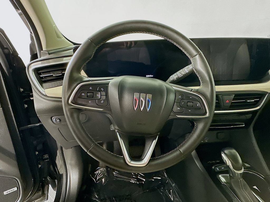 Used 2024 Buick Encore GX Avenir w/ Avenir Technology Package AWD/4WD image 16