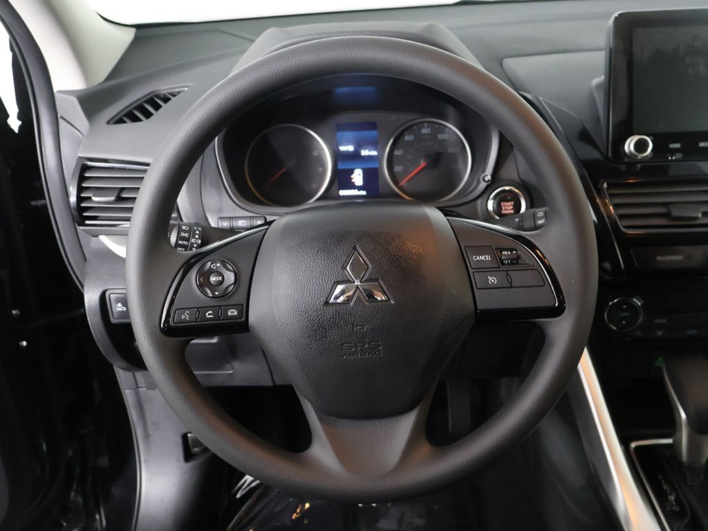 New 2025 Mitsubishi Eclipse Cross LE image 28