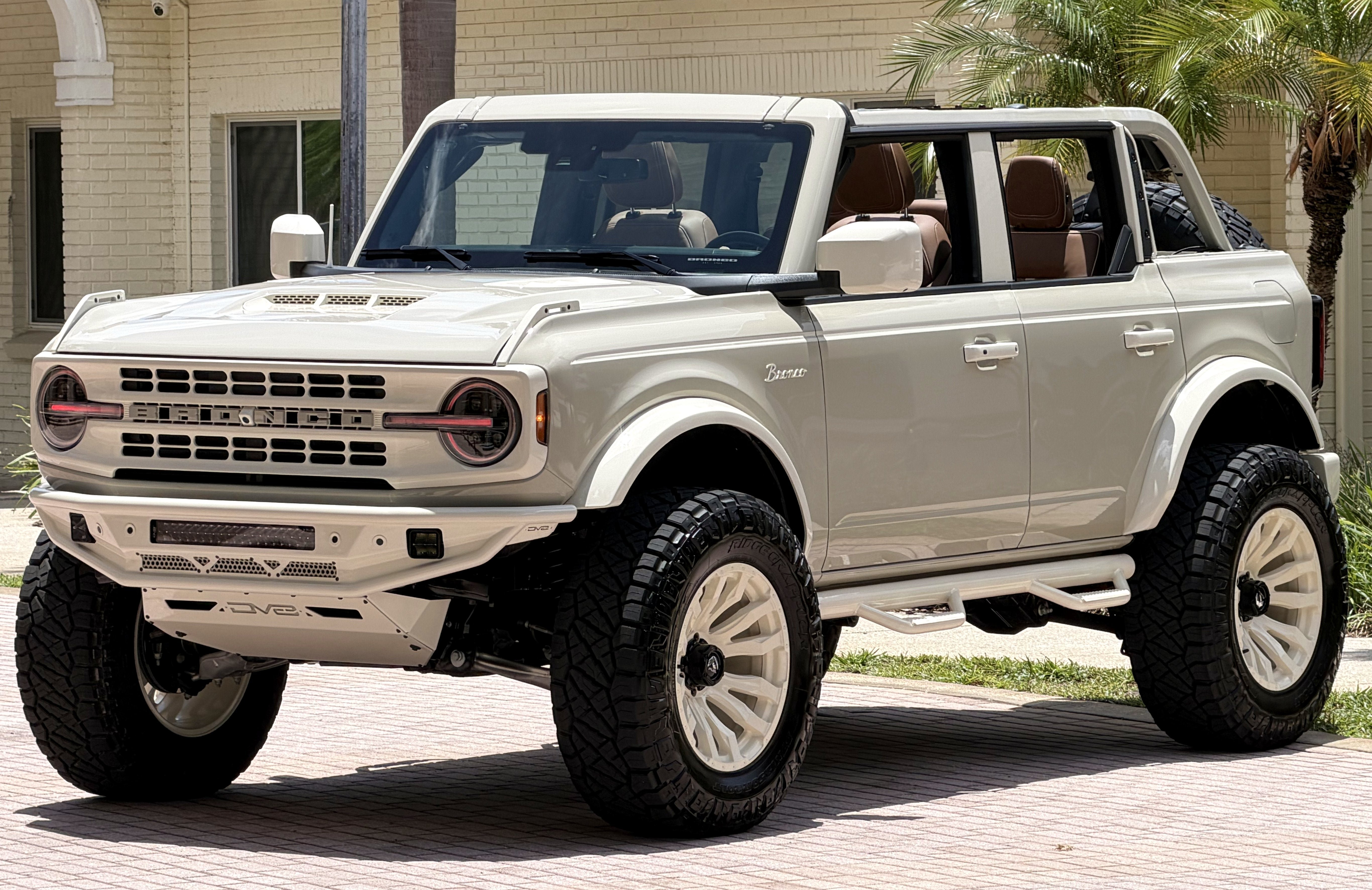 Used 2026 Ford Bronco Outer Banks AWD/4WD image 42