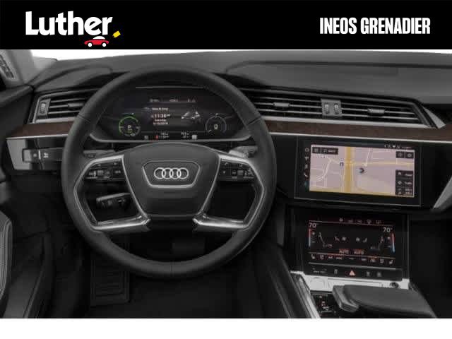 Used 2019 Audi e-tron Prestige w/ Prestige Package image 7