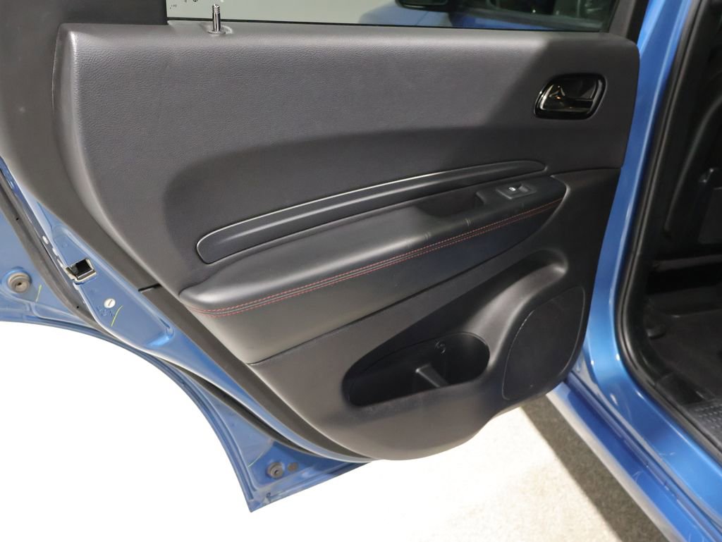 Used 2025 Dodge Durango GT AWD/4WD image 17