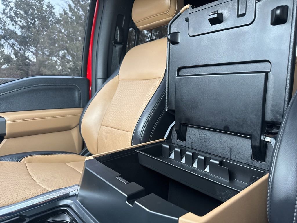 Used 2025 Ford F350 Lariat w/ Lariat Ultimate Package image 28