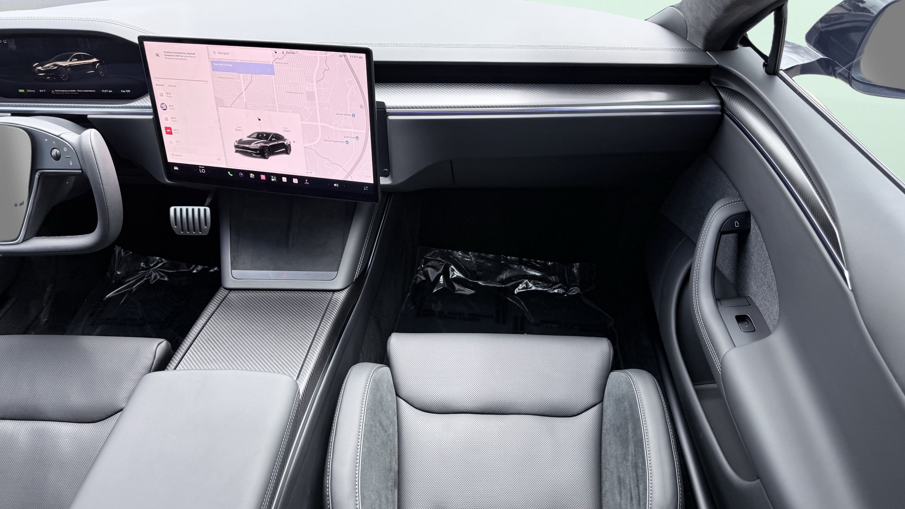 Used 2026 Tesla Model S Plaid AWD/4WD image 41