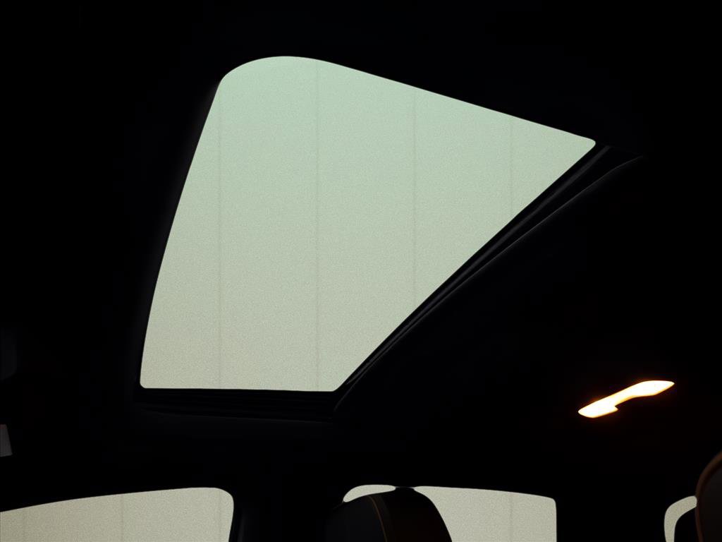 Used 2025 GMC Canyon AT4 w/ Technology Plus Package image 13