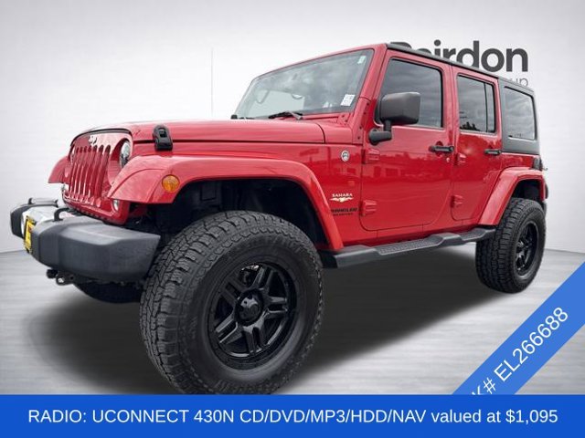 Used 2014 Jeep Wrangler Unlimited Sahara w/ Connectivity Group AWD/4WD image 3