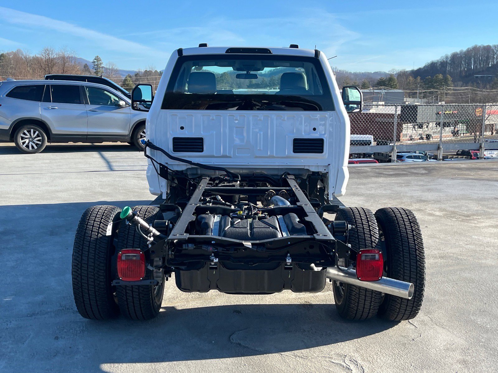 New 2026 Ford F350 XL w/ XL Chrome Package image 20