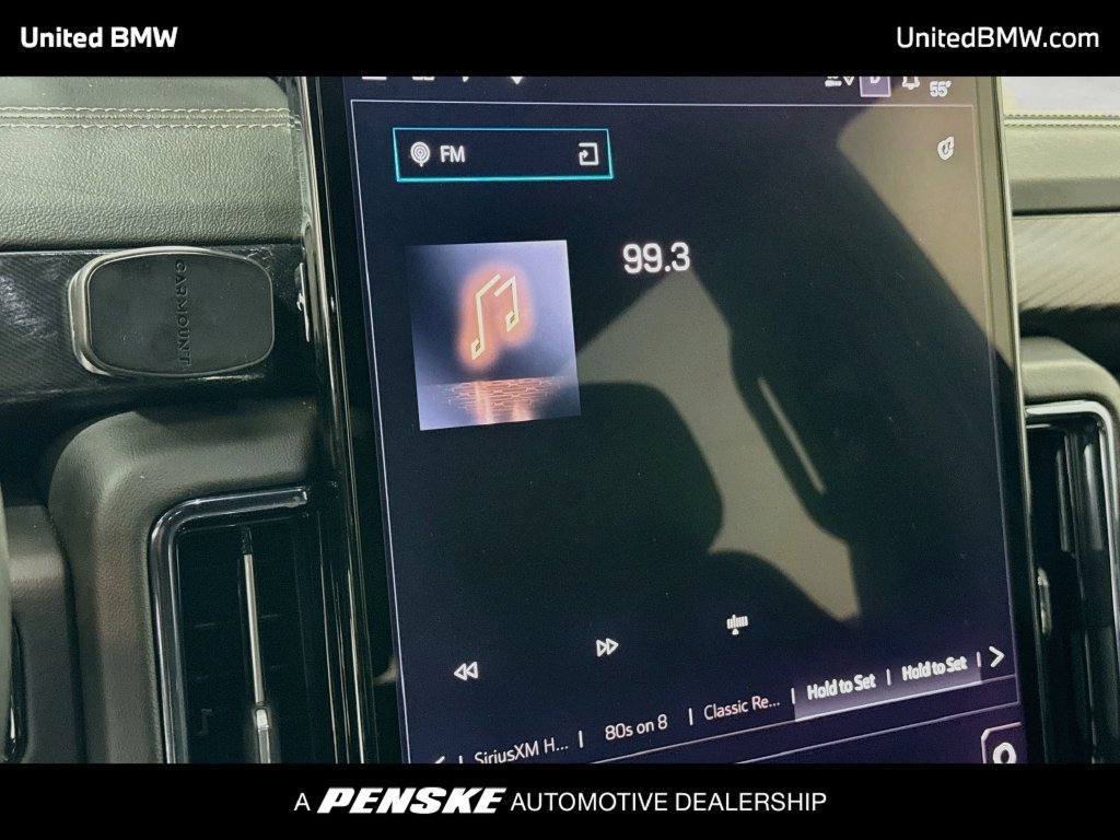 Used 2025 GMC Yukon AT4 AWD/4WD image 15