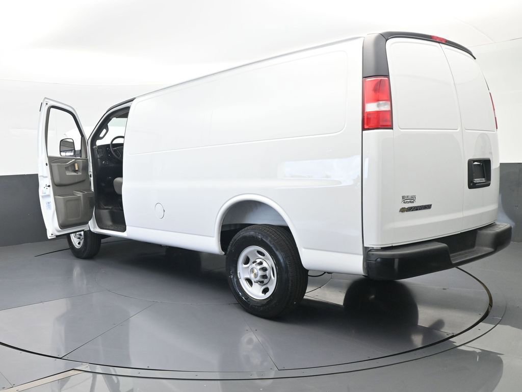 New 2025 Chevrolet Express 2500 w/ Driver Convenience Package image 58