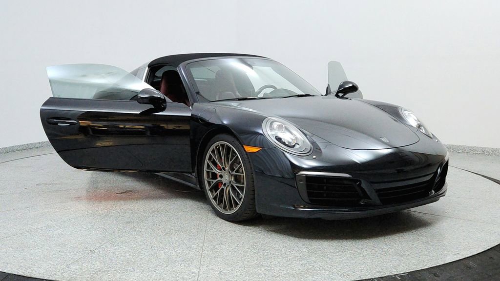 Used 2017 Porsche 911 Targa 4S image 12
