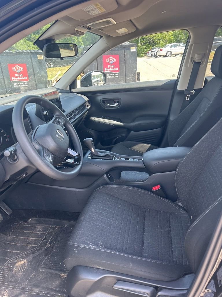 Certified 2026 Honda HR-V LX image 12