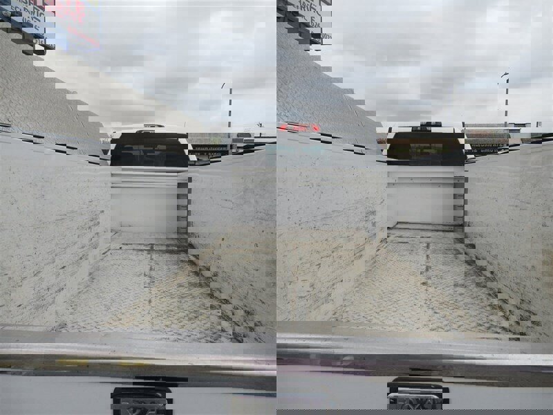 Used 2015 Chevrolet Silverado 3500 W/T image 9