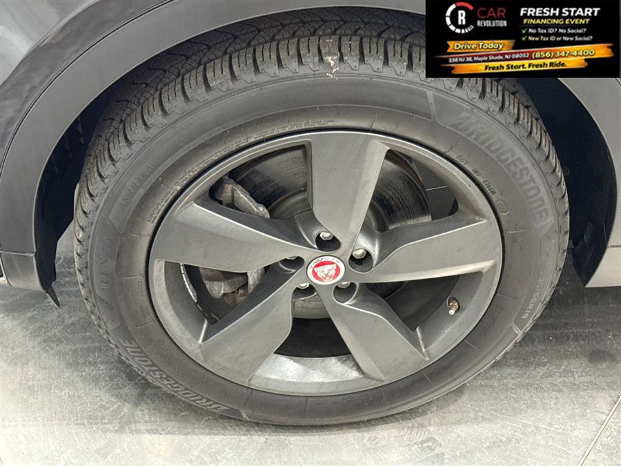 Used 2020 Jaguar E-PACE R-Dynamic S AWD/4WD image 49