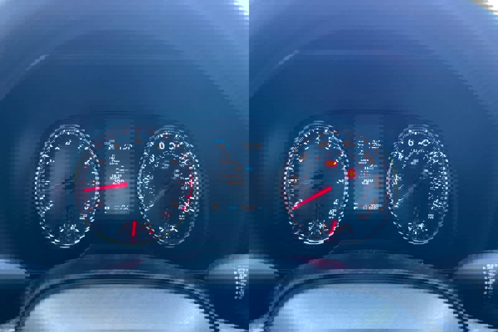 Used 2021 Toyota RAV4 LE image 25