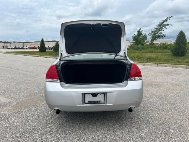 Used 2015 Chevrolet Impala LT w/ LT Sunroof Package FWD image 10