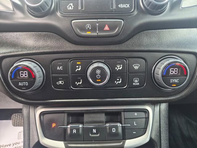 Used 2023 GMC Terrain SLT w/ Infotainment Package II FWD image 30