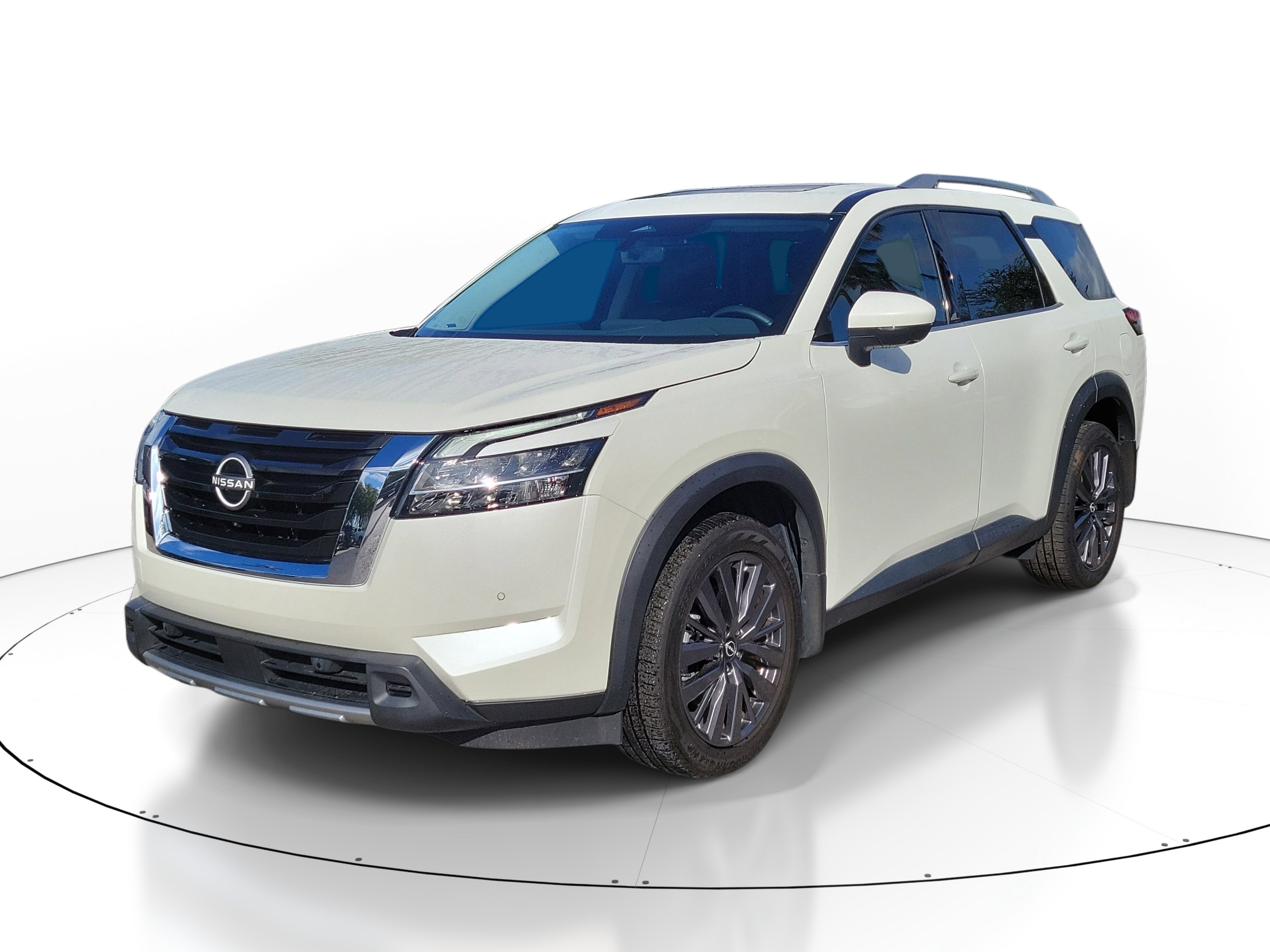 Certified 2024 Nissan Pathfinder SL w/ SL Premium Package FWD image 3