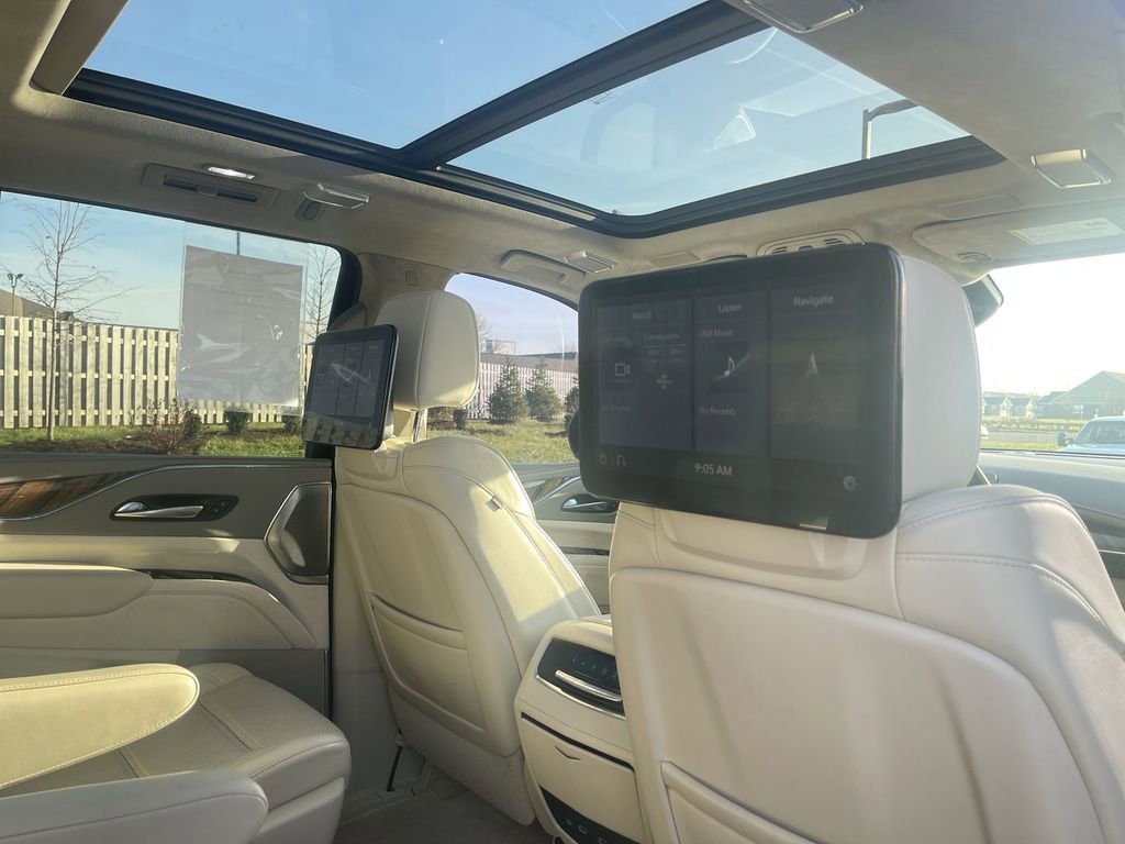 Certified 2021 Cadillac Escalade Sport Platinum image 31
