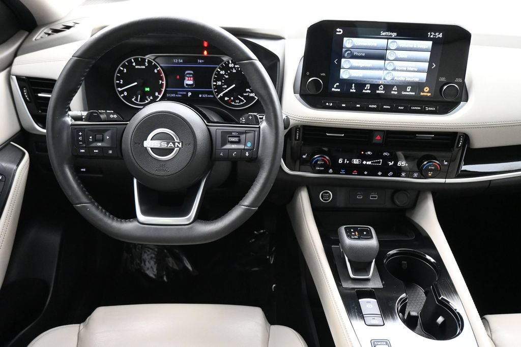 Used 2023 Nissan Rogue SL w/ SL Premium Package FWD image 6