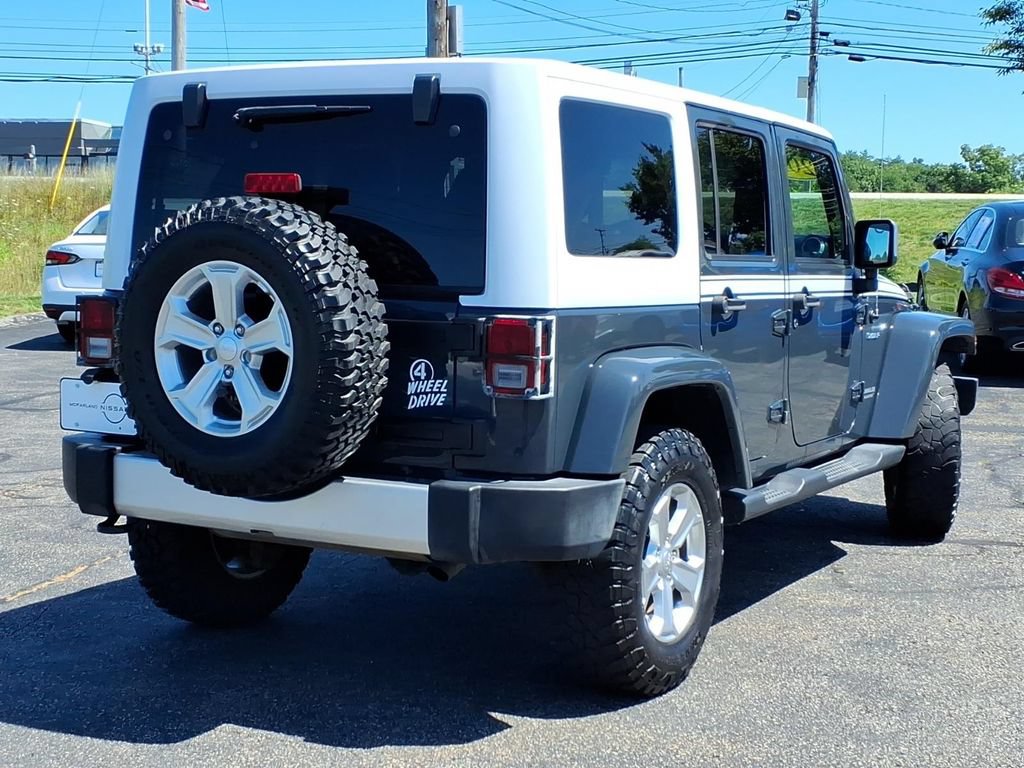 Used 2017 Jeep Wrangler Unlimited Sahara w/ Quick Order Package 24E Chief AWD/4WD image 3