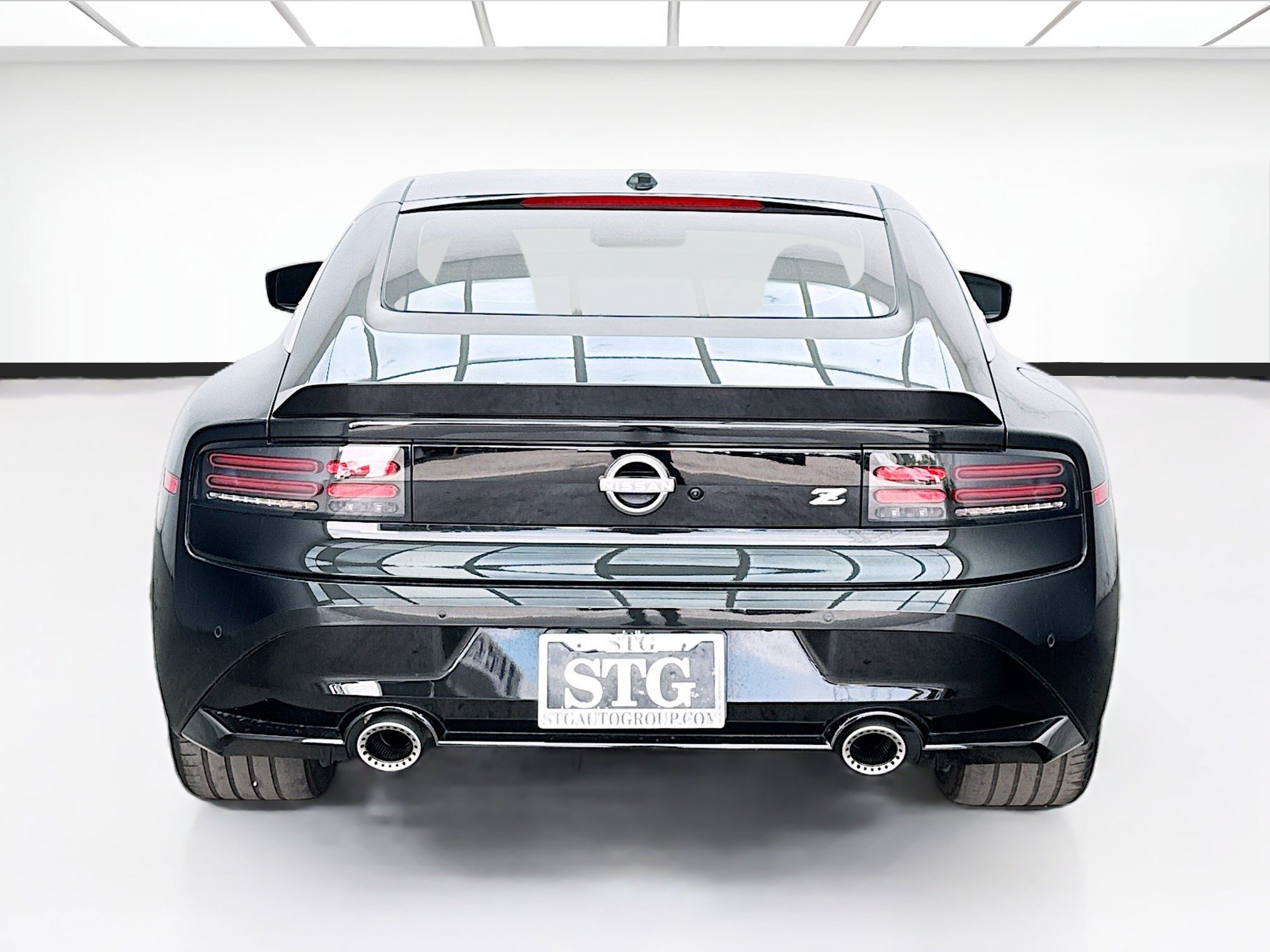 Used 2023 Nissan Z w/ Floor Mat Package (L93) RWD image 5
