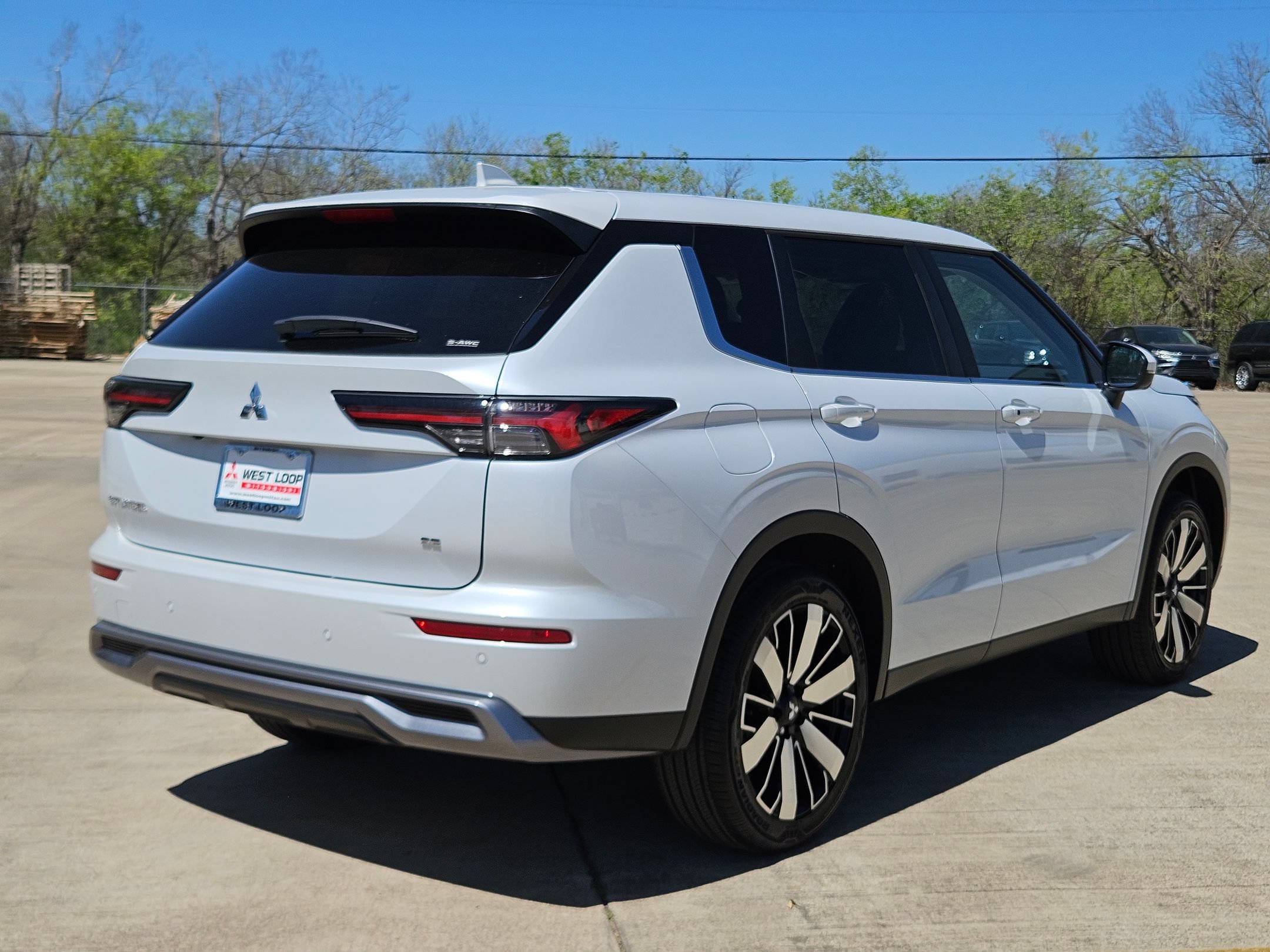 New 2026 Mitsubishi Outlander SE AWD/4WD image 5