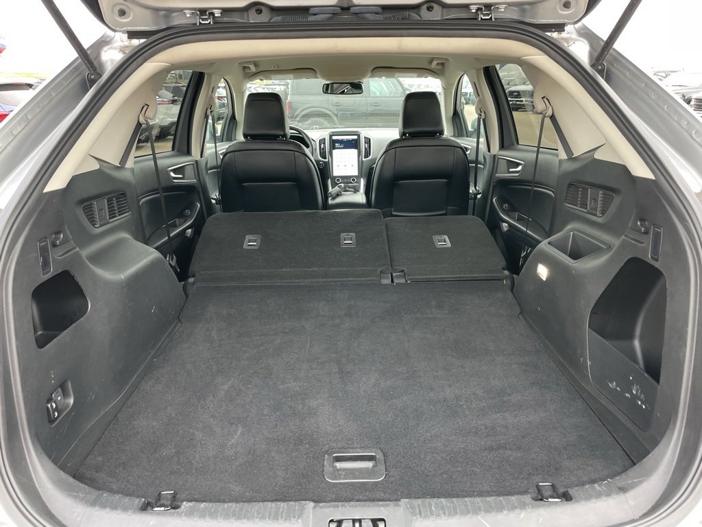 Used 2023 Ford Edge SEL image 31