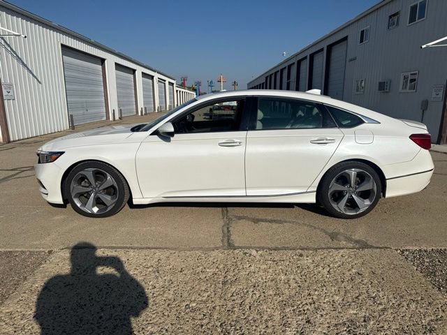 Used 2018 Honda Accord Touring image 8
