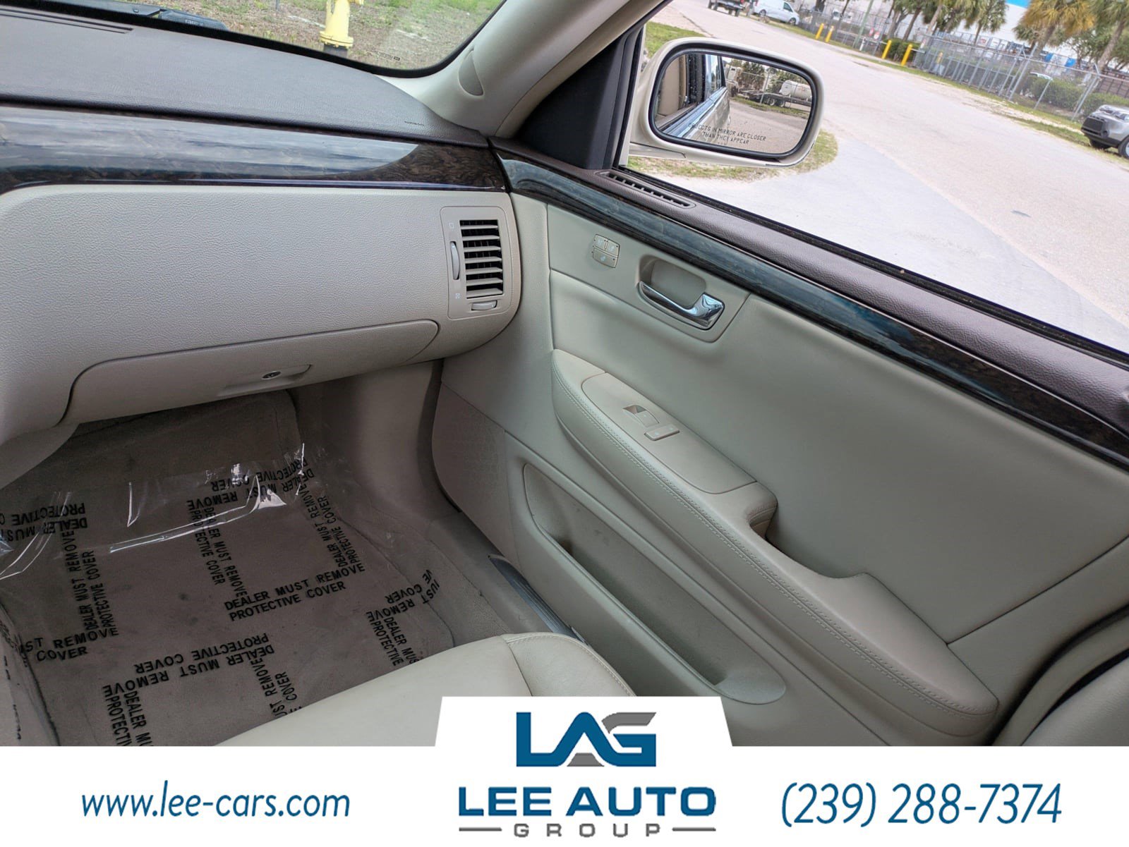 Used 2010 Cadillac DTS Luxury image 13