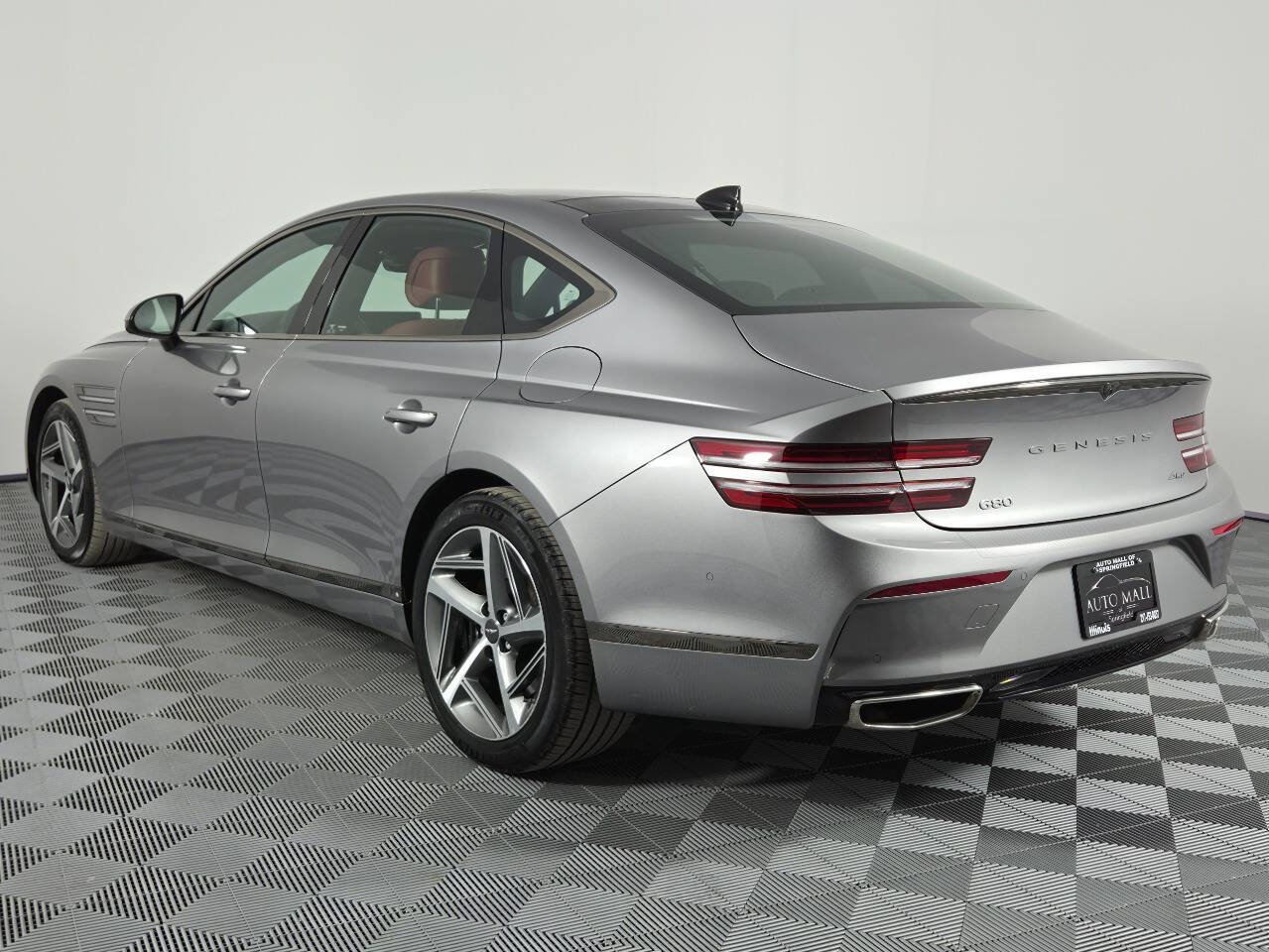 Used 2024 Genesis G80 2.5T w/ Sport Prestige Package AWD/4WD image 5