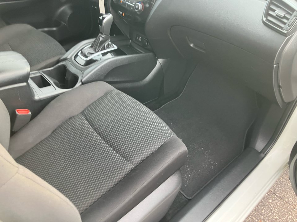 Used 2019 Nissan Rogue Sport S AWD/4WD image 32