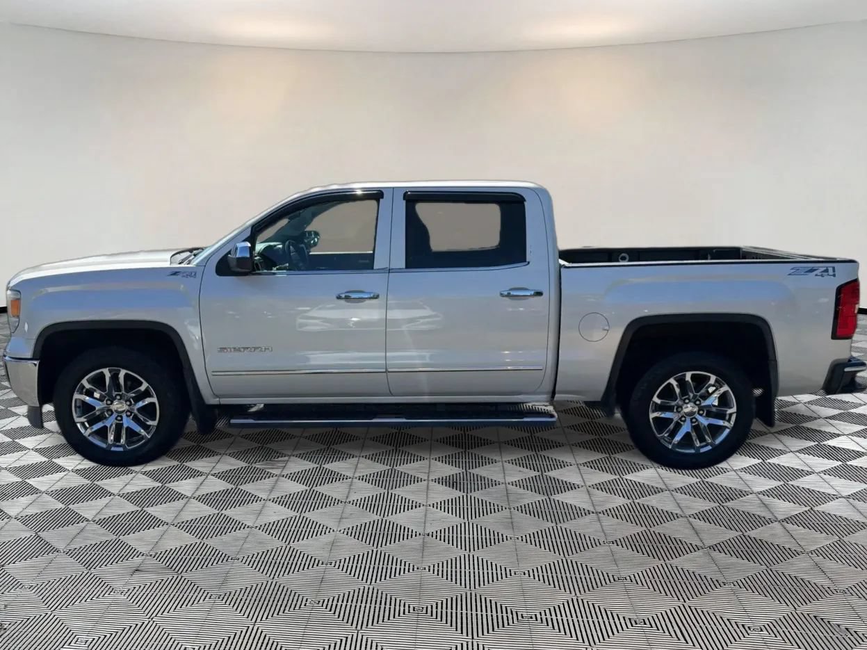 Used 2014 GMC Sierra 1500 SLT w/ SLT Crew Cab Value Package AWD/4WD image 4