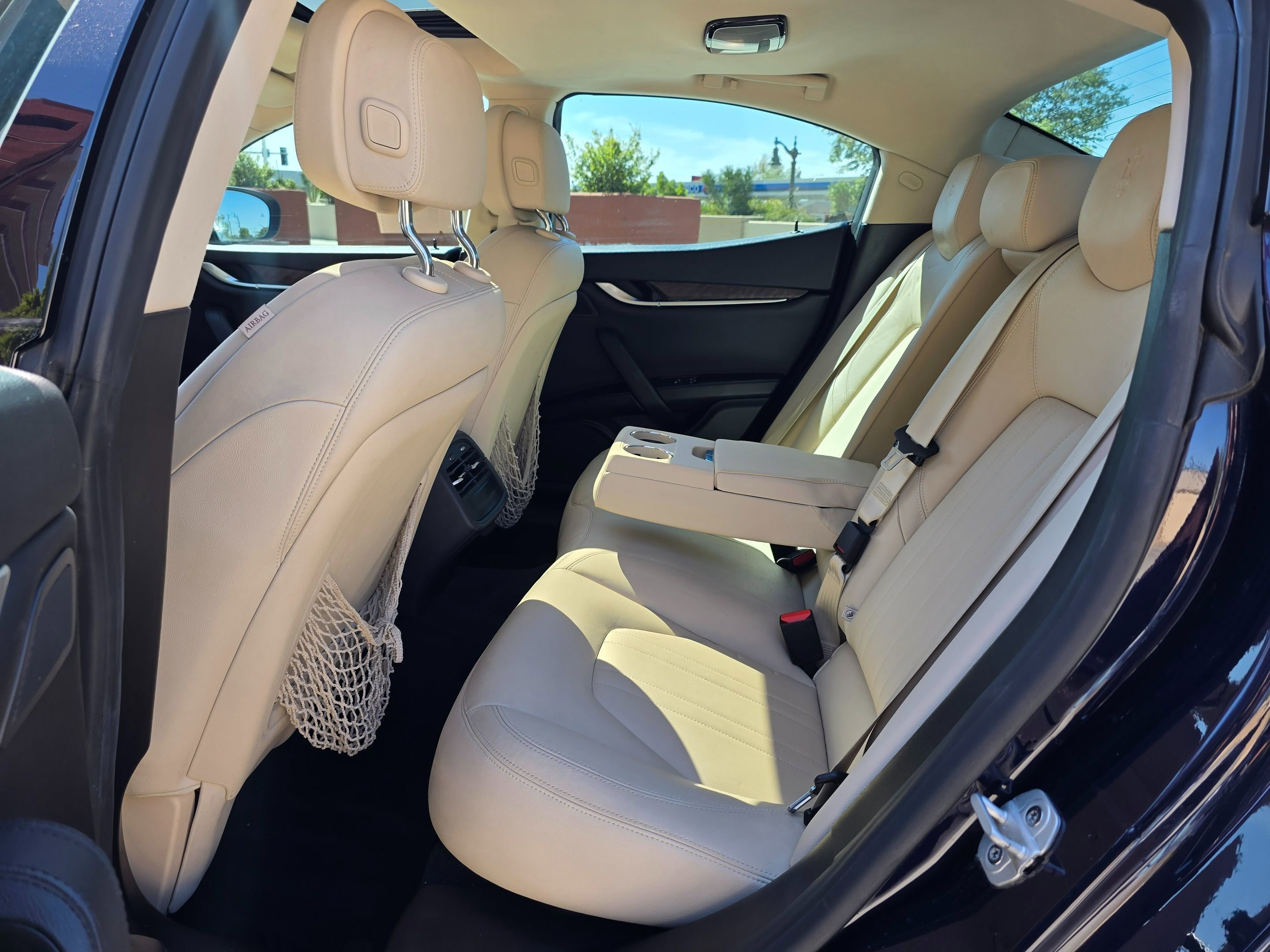 Used 2018 Maserati Ghibli image 16