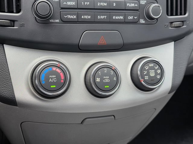 Used 2009 Hyundai Elantra GLS FWD image 14