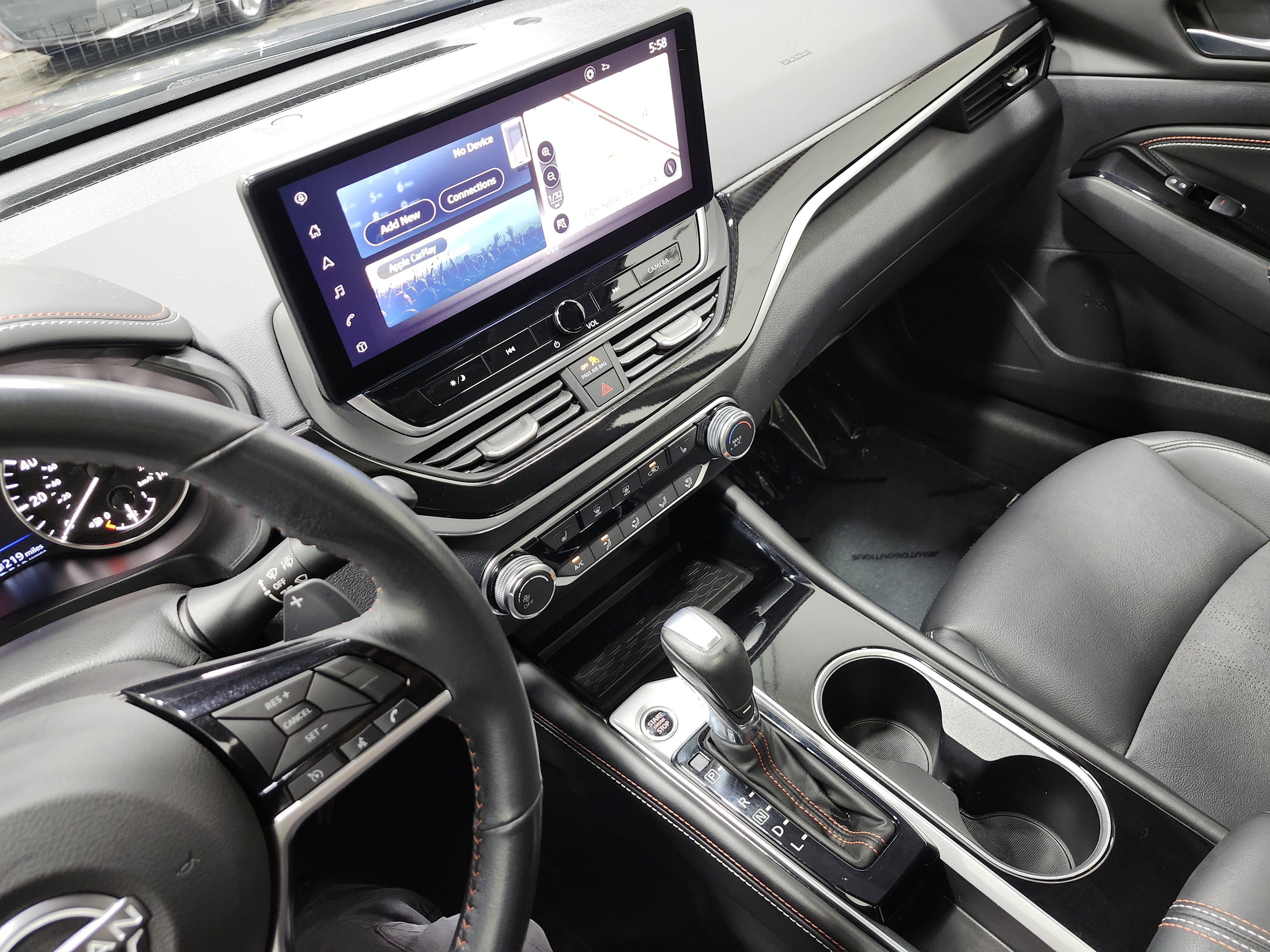 Used 2023 Nissan Altima 2.5 SR w/ SR Premium Package image 33