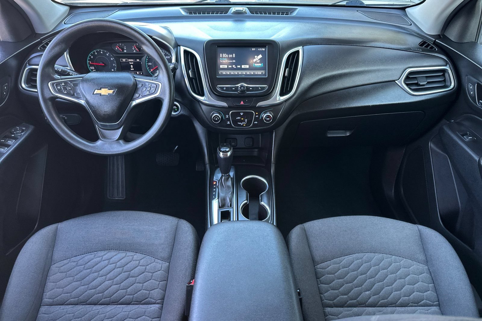 Used 2018 Chevrolet Equinox LT FWD image 13