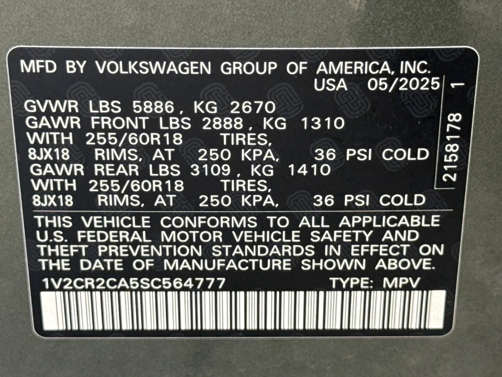 Certified 2025 Volkswagen Atlas Peak Edition SE image 12