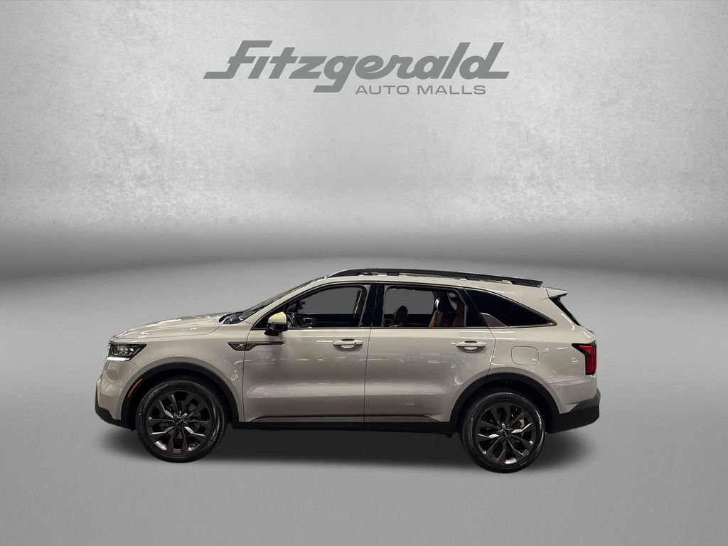 Used 2022 Kia Sorento SX Prestige w/ Rust Color Package AWD/4WD image 3