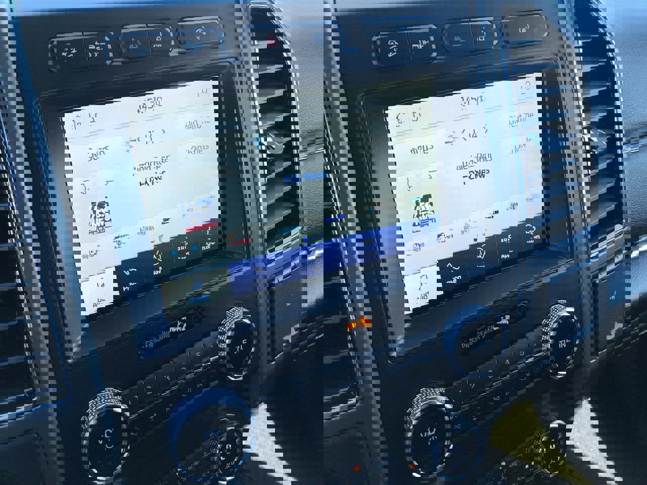 Used 2020 Ford Expedition XLT w/ Equipment Group 202A image 21